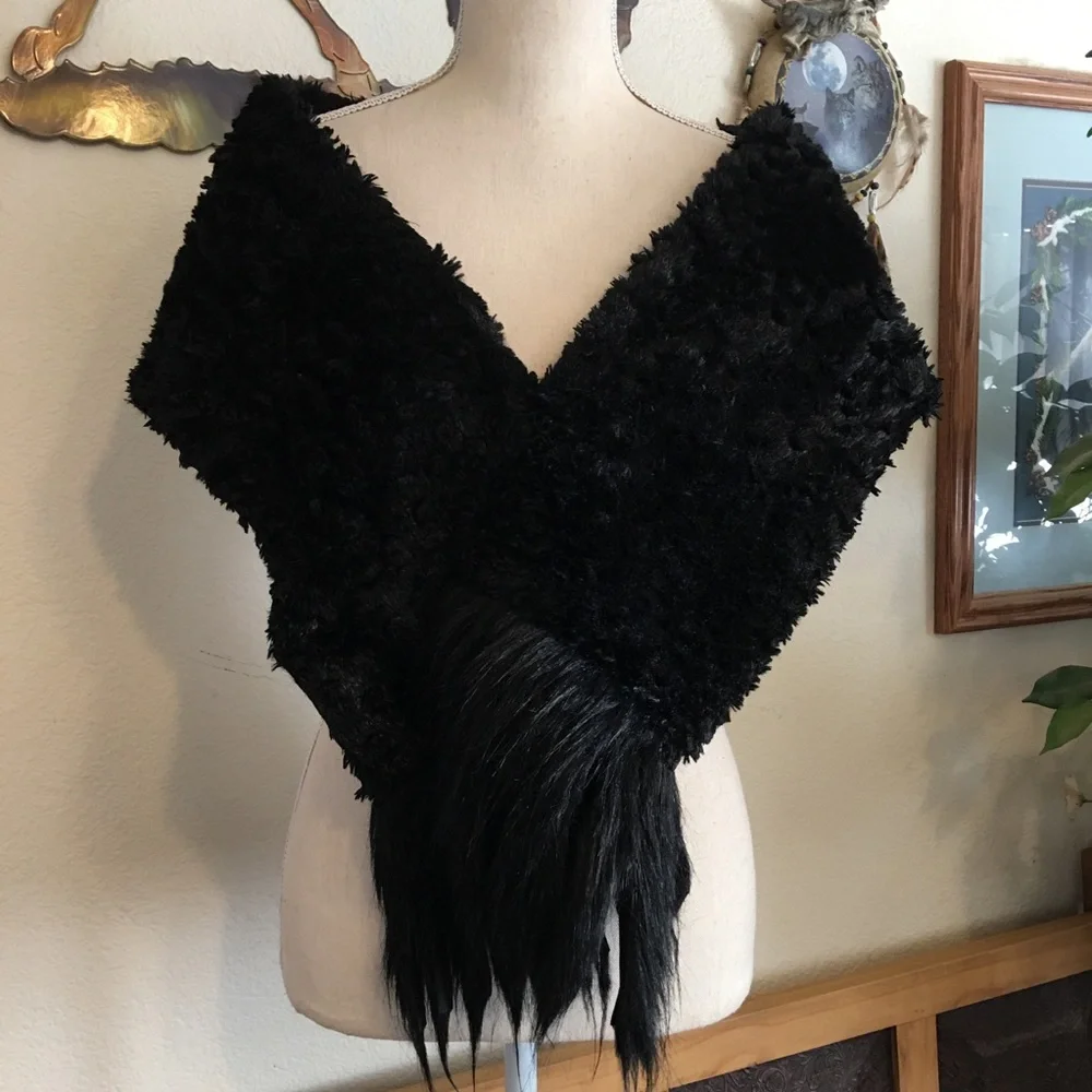 Adrienne Landau black faux fur scarf wrap fringe